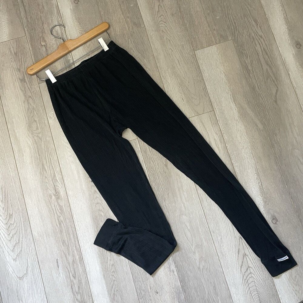 Thermasilk Base Layer Leggings pointelle knit womens Black (medium) outdoor hike